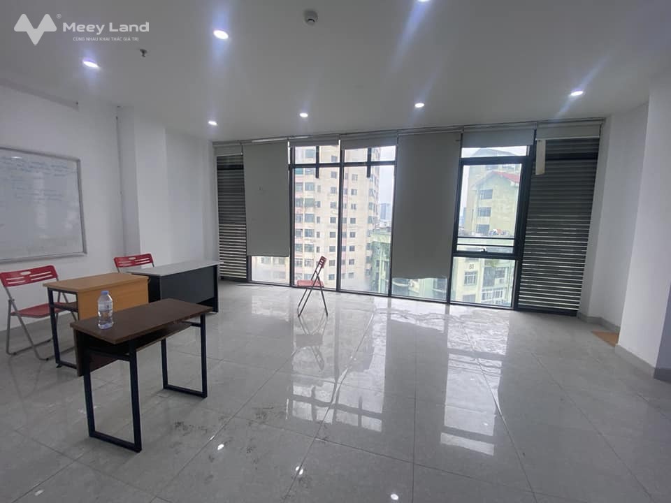 Mặt phố Trần Đăng Ninh, trung tâm Cầu Giấy, 9 tầng, thang máy, cho thuê 140 triệu/ tháng