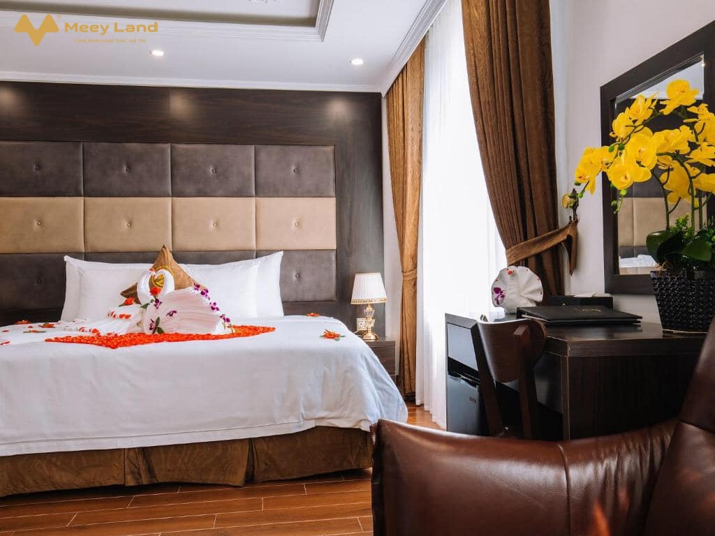 Siêu phẩm khách sạn Hạ Long 4 sao, vị trí đắc địa, doanh thu 40 tỷ/ năm