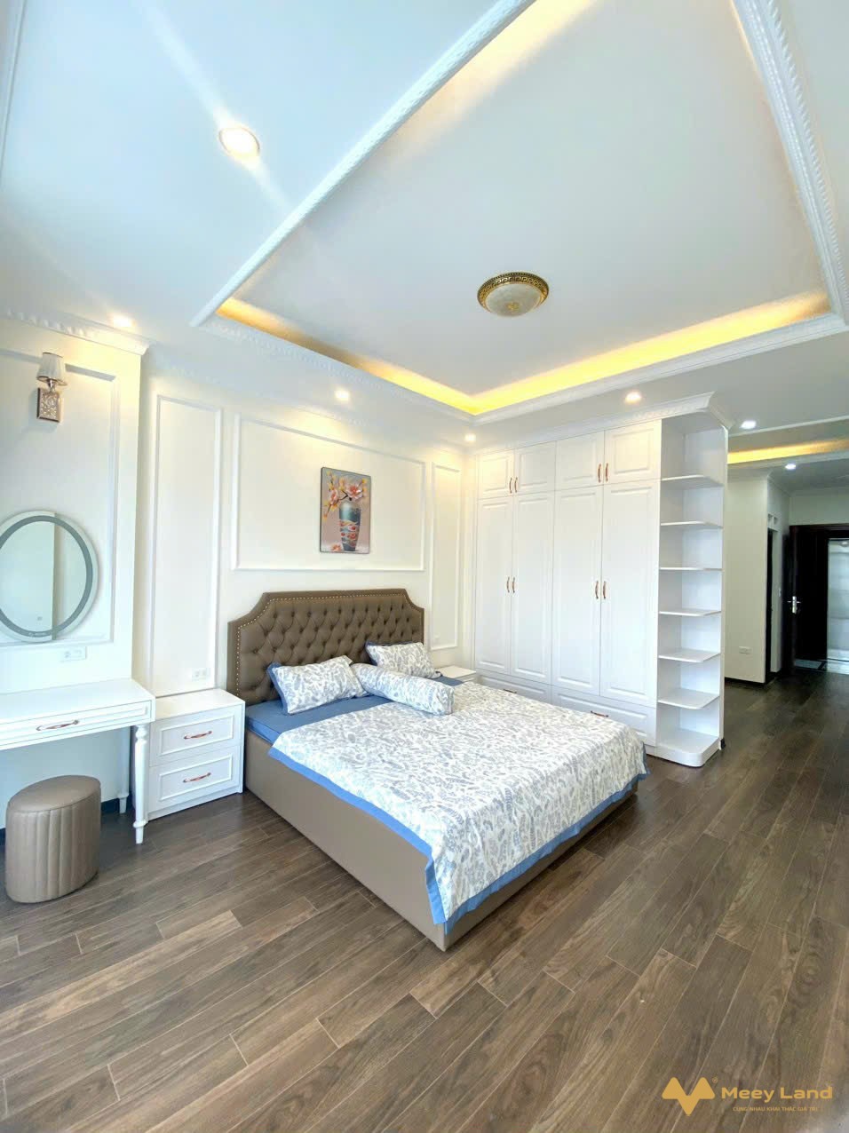 Bán nhà phân lô Văn Khê, Hà Đông, vỉa hè ô tô tránh nhà mới, đẹp, thang máy xịn