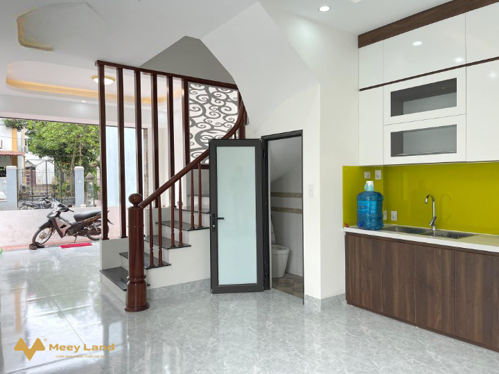 Bán nhà An Khánh xây mới, 40m2, 4 tầng, 4 phòng ngủ, gần Mỹ Đình, đường lớn, giá 5 tỷ