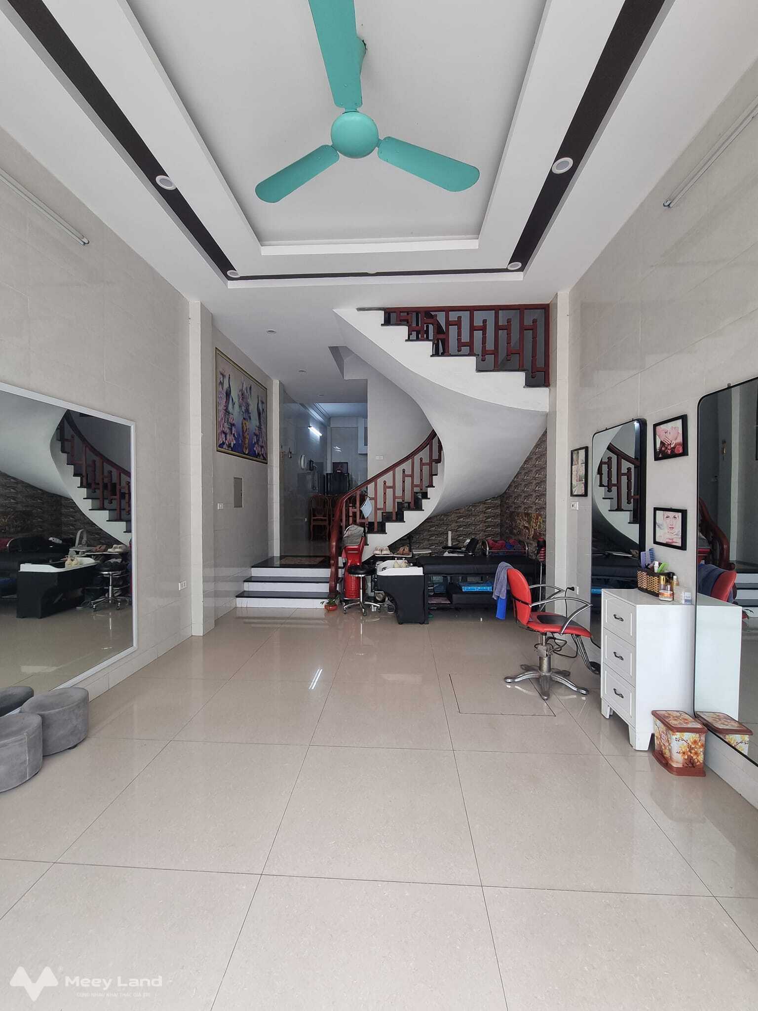 Chính chủ bán căn nhà dịch vụ Đồng Đế, gần Aeon Mall và Geleximco