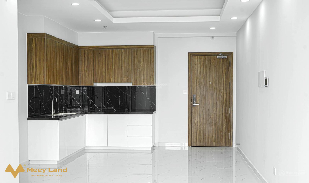 Cần bán gấp căn 2 phòng ngủ Opal Skyline, giá 2.3 tỷ full phí VAT, 65m2