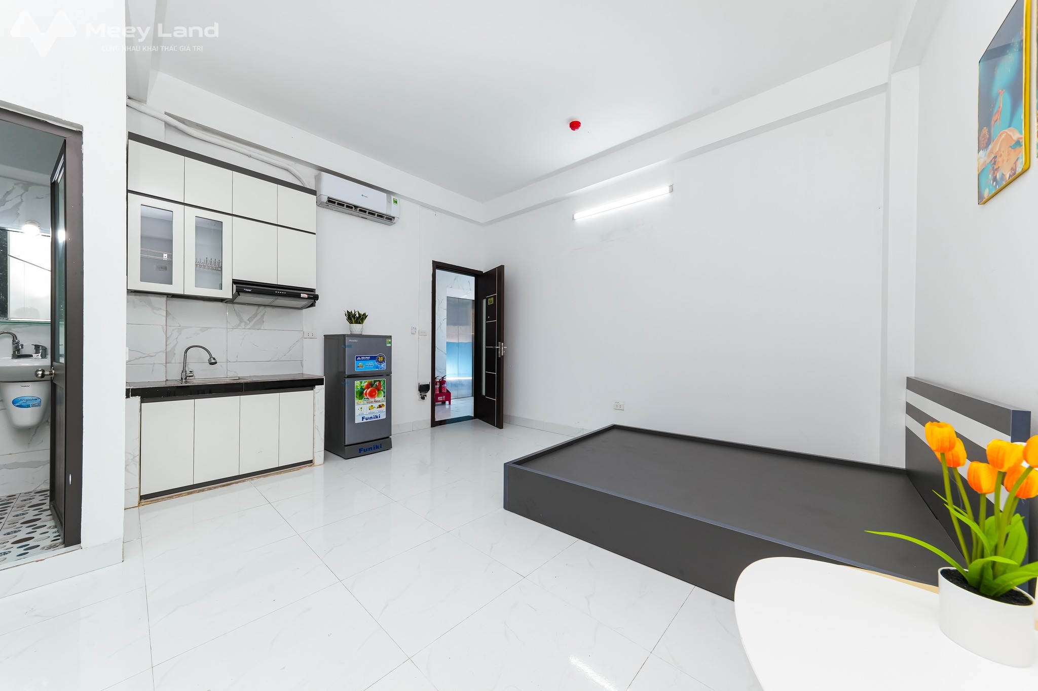 Bán chung cư mini Phùng Khoang, Trung Văn, 42 phòng khép kín, cho thuê 200 triệu/ tháng