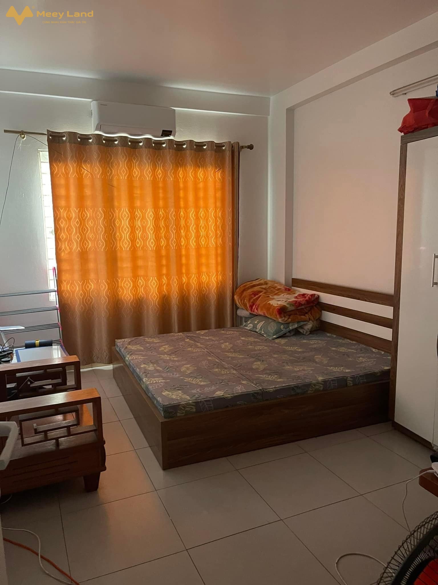 Chính chủ bán nhà Xuân Phương 40m2 4 tầng, 4 phòng ngủ, nội thất