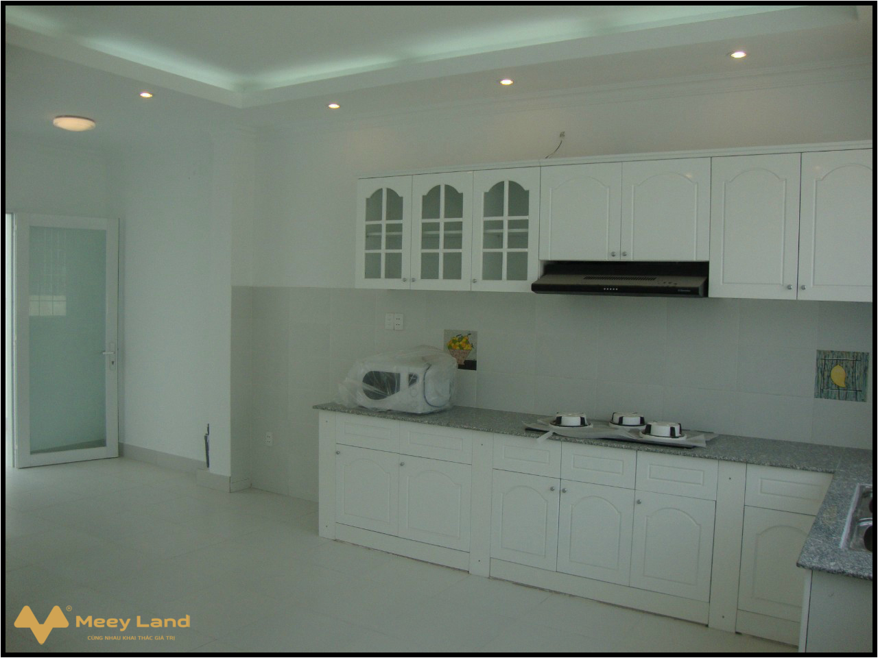 Nhà phố tiện kinh doanh 100m2, 1 trệt 3 lầu khu dân cư An Phú, quận 2, Hồ Chí Minh