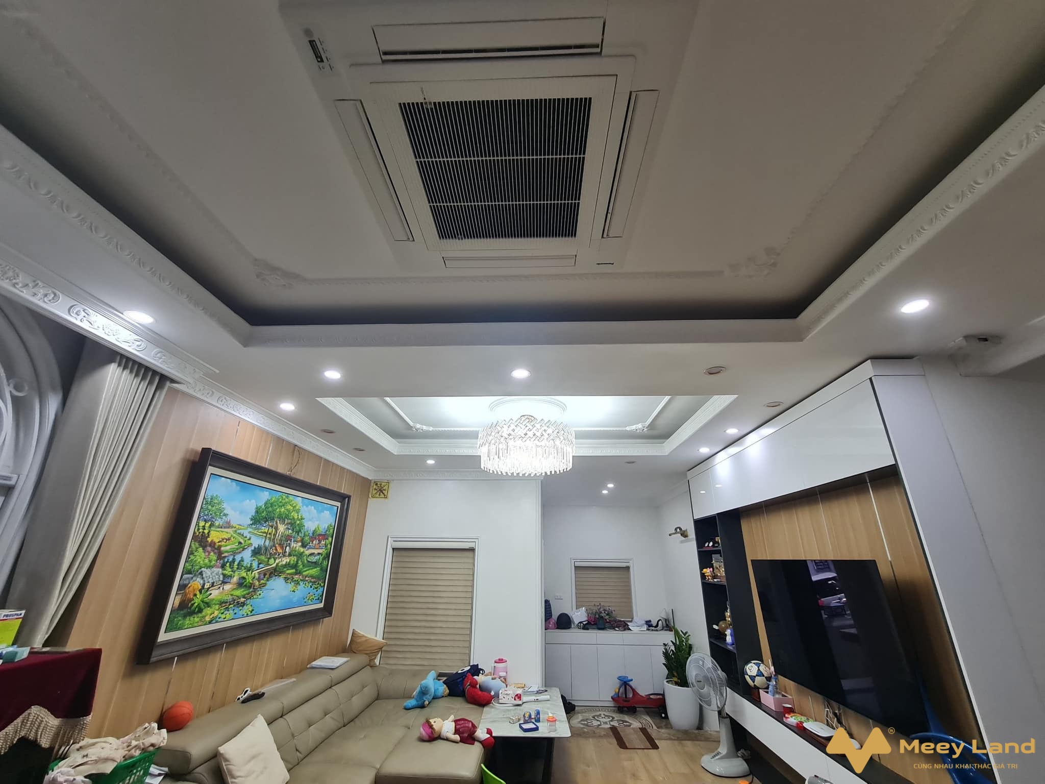 Chính chủ bán biệt thự Hyundai Hillstate, trung tâm Hà Đông, full nội thất xịn sò