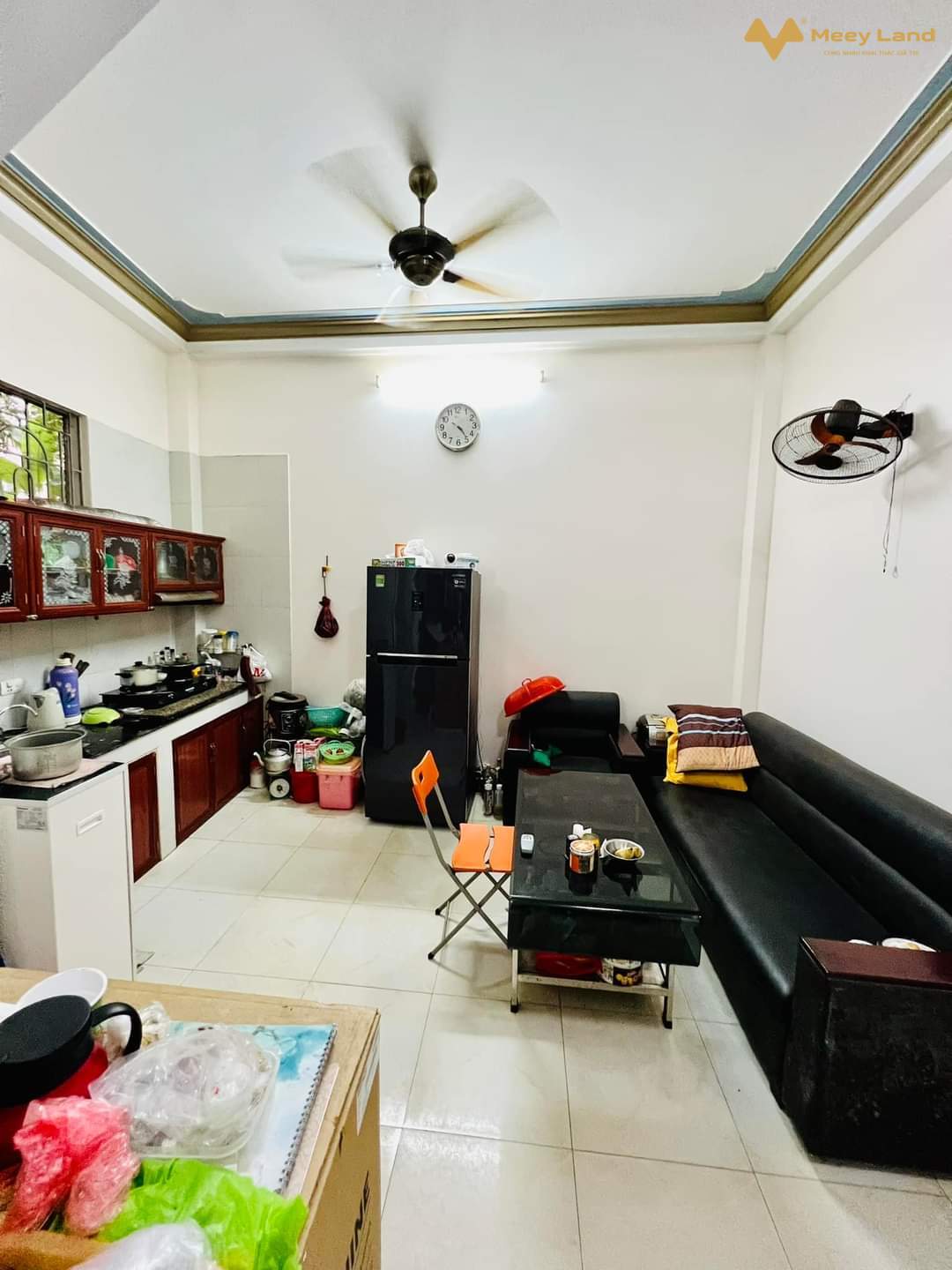 Chính chủ bán nhà Vân Canh 40m2, 4 tầng, 4 phòng ngủ, có nội thất, đi Mỹ Đình 4km