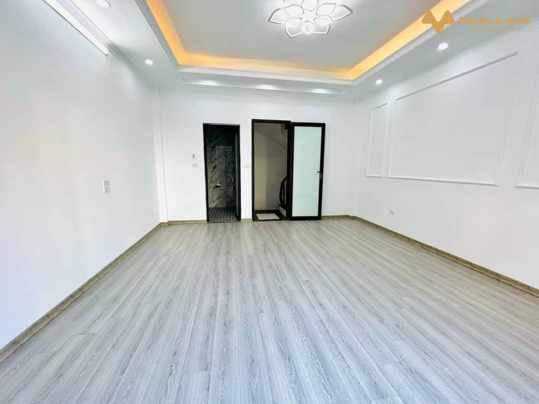 Bán nhà An Khánh, Lê Trọng Tấn 35M 5 Tầng, 4P Ngủ, ngõ rộng thoáng, tiện ích tốt