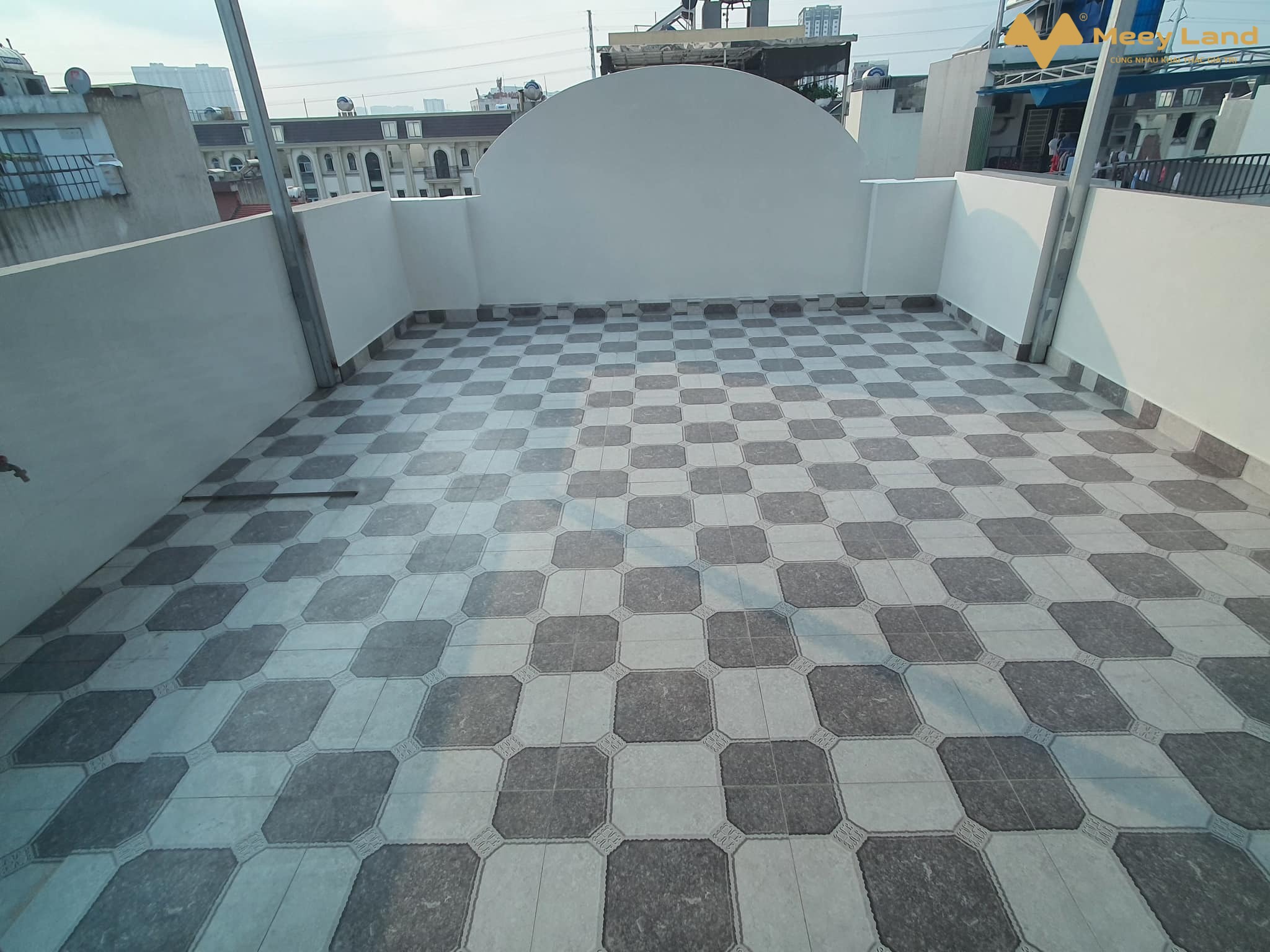 Nhà phân lô Vạn Phúc mới tinh, 7 tầng, thang máy, đường ô tô tránh, kinh doanh