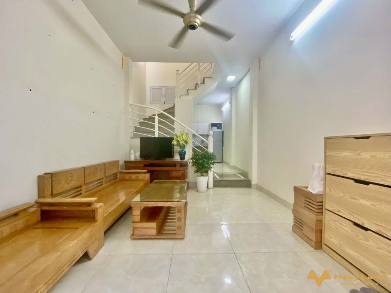 Nhà đẹp dân xây ngay khu đô thị Văn Phú, chủ cần bán gấp giá 2,7 tỷ, 35m2