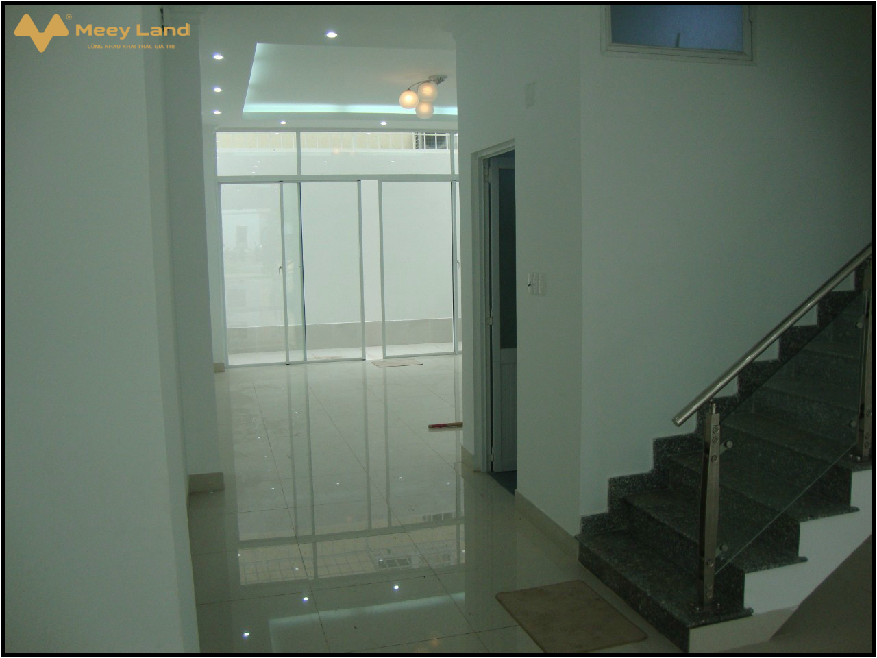 Nhà phố tiện kinh doanh 100m2, 1 trệt 3 lầu khu dân cư An Phú, quận 2, Hồ Chí Minh