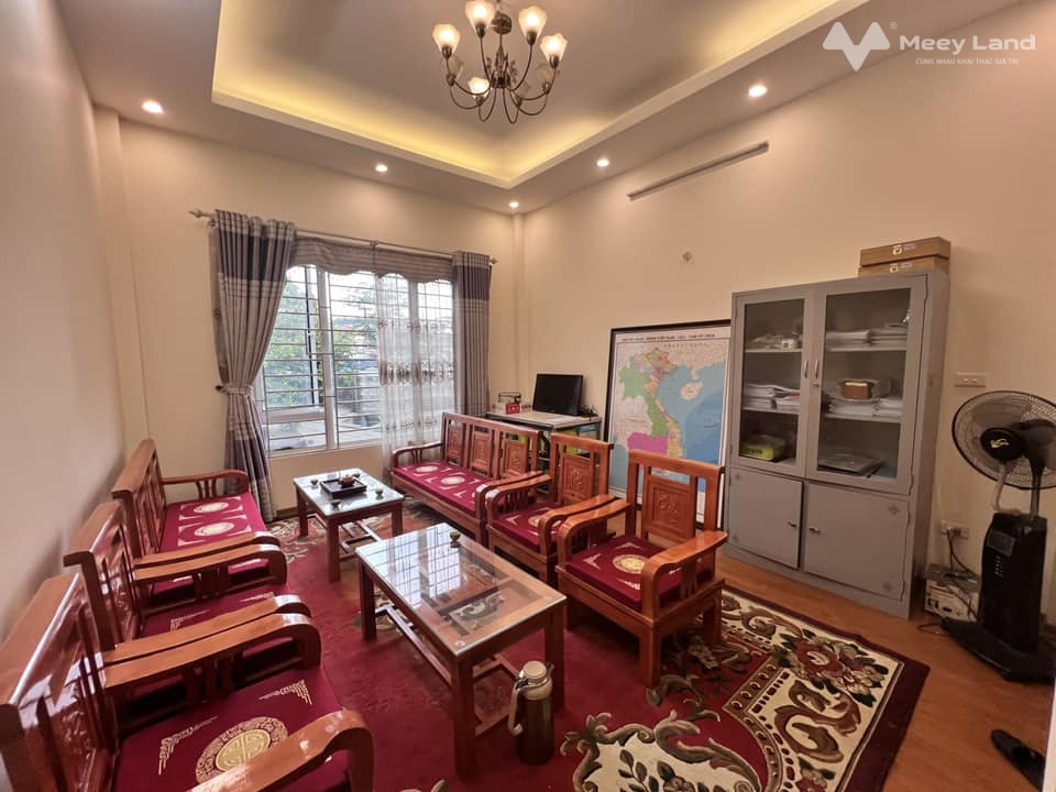 Chính chủ bán nhà phân lô Dương Nội, đường ô tô tránh, giá tốt nhất