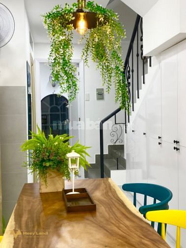 Bán rẻ nhà phố có thu nhập 60 triệu/tháng 1 trệt 4 lầu Tô Hiến Thành, quận 10, Hồ Chí Minh