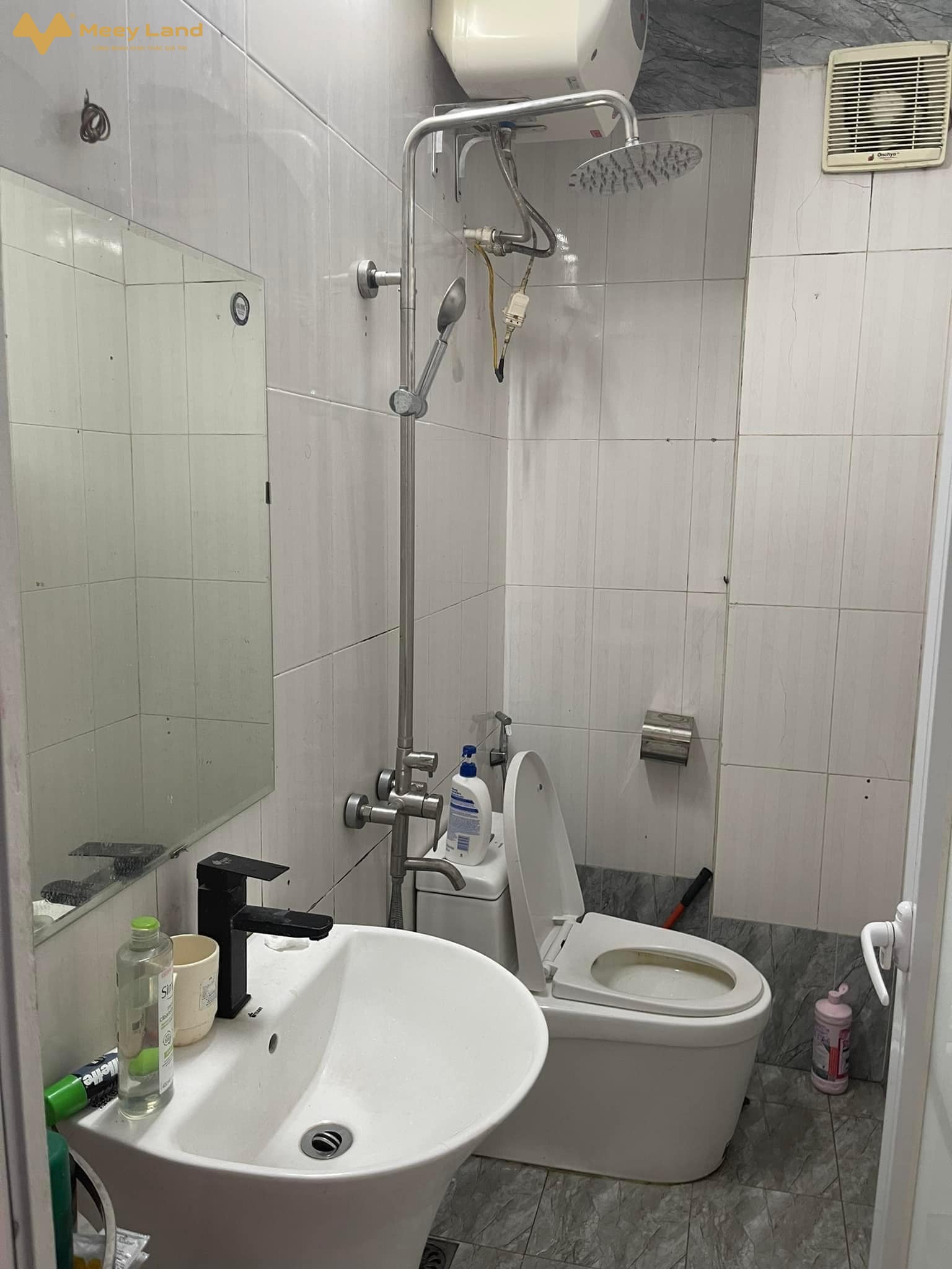 Chính chủ bán nhà Xuân Phương 40m2 4 tầng, 4 phòng ngủ, nội thất