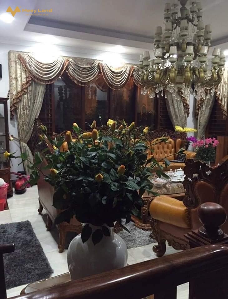 Bán biệt thự lão thành cách mạng, khu đô thị Yên Hòa, trung tâm Cầu Giấy, 300m2, mặt tiền 20m