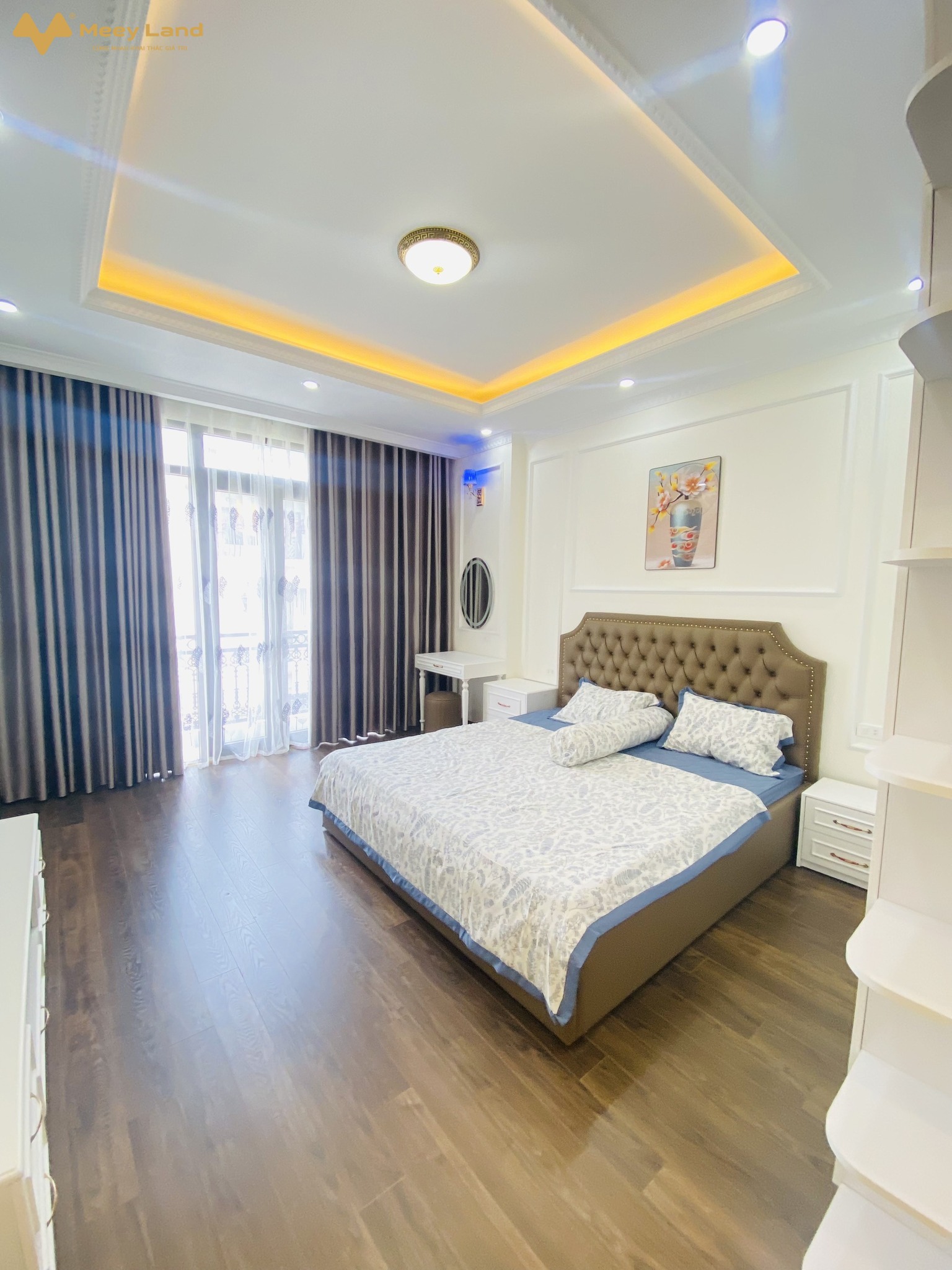 Bán nhà phân lô Văn Khê, Hà Đông, vỉa hè ô tô tránh nhà mới, đẹp, thang máy xịn