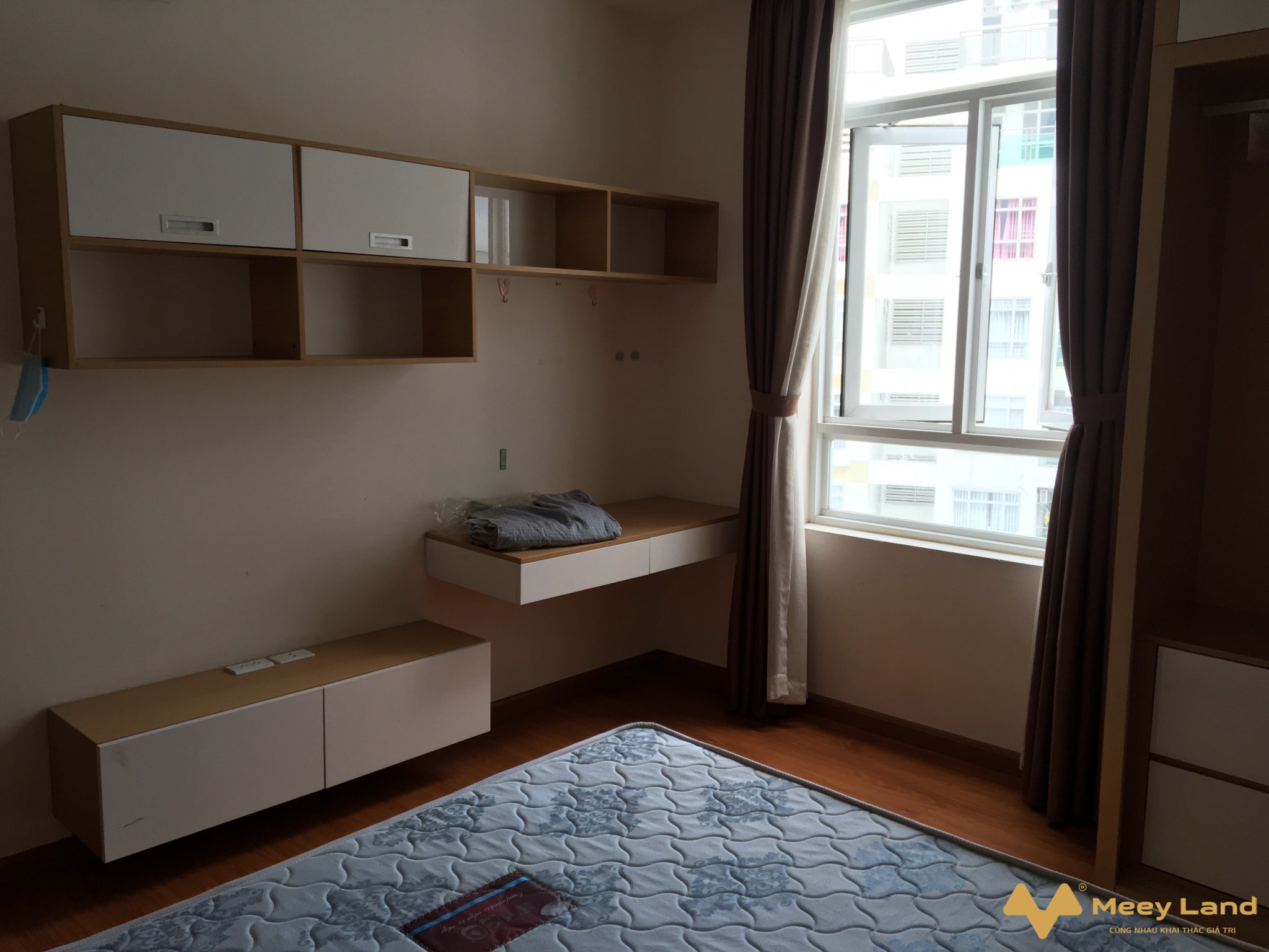 Bán căn hộ Him Lam Riverside giai đoạn 2, giá 3,4 tỷ, nội thất full 73,4m2, 2 phòng ngủ