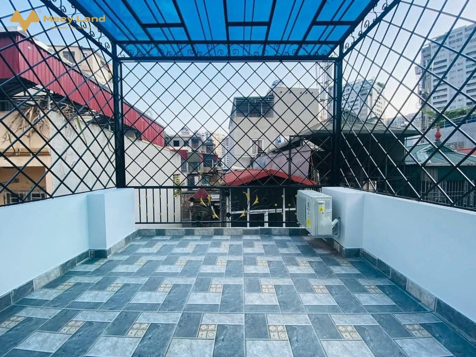 Bán nhà Xuân Phương gần khu đô thị sầm uất, nhà 39,5m2, 4 tầng, 4 phòng ngủ, 50m ô tô đỗ