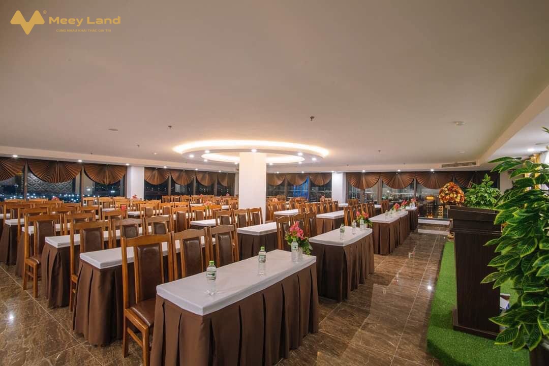 Siêu phẩm khách sạn Hạ Long 4 sao, vị trí đắc địa, doanh thu 40 tỷ/ năm