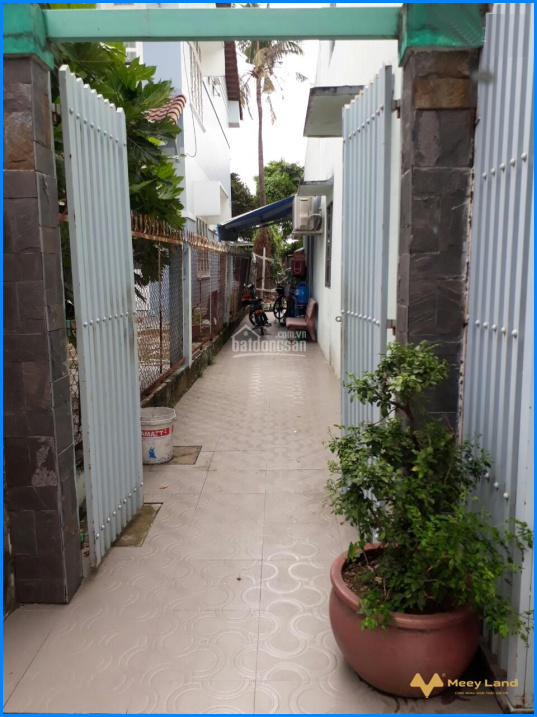 Nhà phố rẻ 173m2 Lương Văn Can, quận 8, Hồ Chí Minh