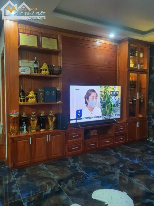 Biệt thự cao cấp 192m2 khu trí thức Bông Sao trung tâm quận 8, Hồ Chí Minh