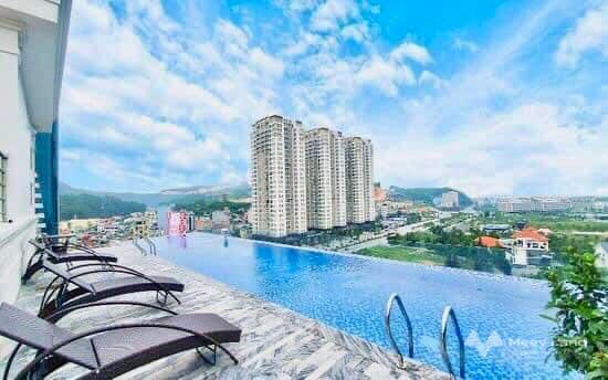 Bán khách sạn trung tâm Hạ Long 4 sao, 11 tầng đẳng cấp 870m2