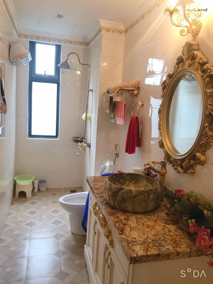 Chính chủ bán biệt thự Vinhomes Thăng Long, thiết kế tân cổ điển cực đẹp