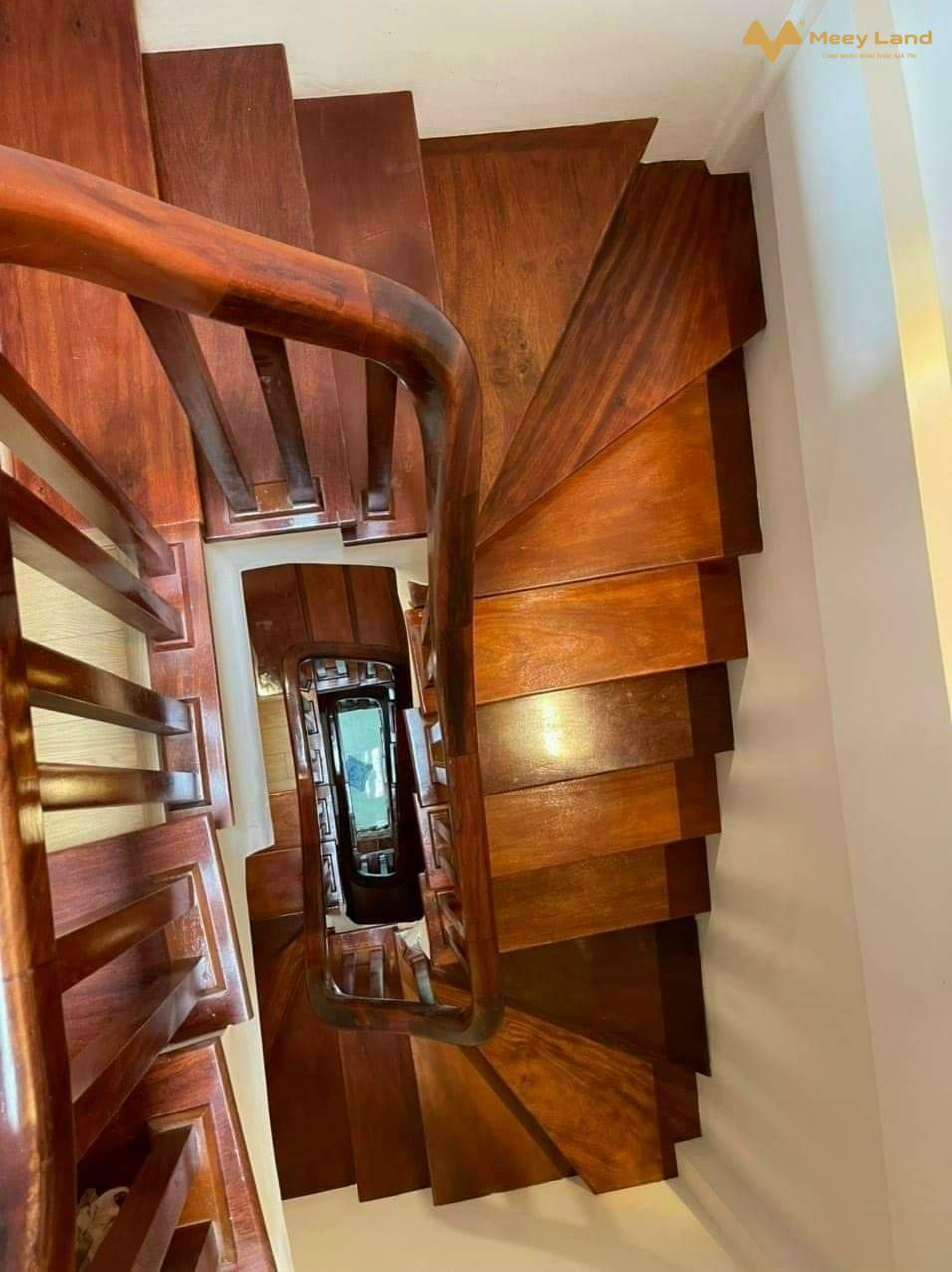 Bán nhà Tây Mỗ 40m2, 4 tầng, 4 ngủ ngõ thông thoáng ô tô, gần Mỹ Đình 3km, giá 6.3 tỷ