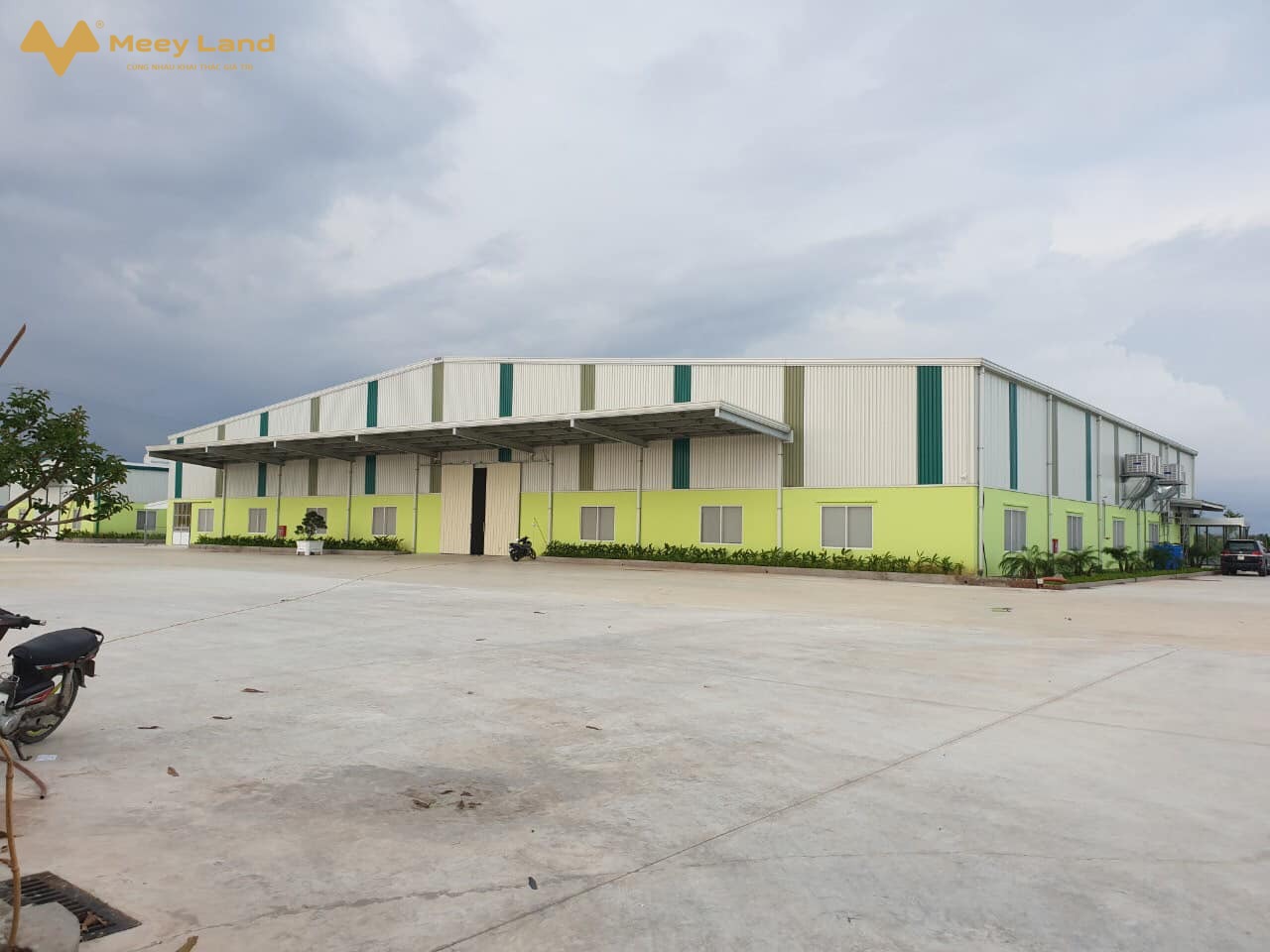 Bán nhà máy, kho xưởng, cơ sở sản xuất tại Hưng Yên, trục đường chính Quốc lộ, gần Hà Nội