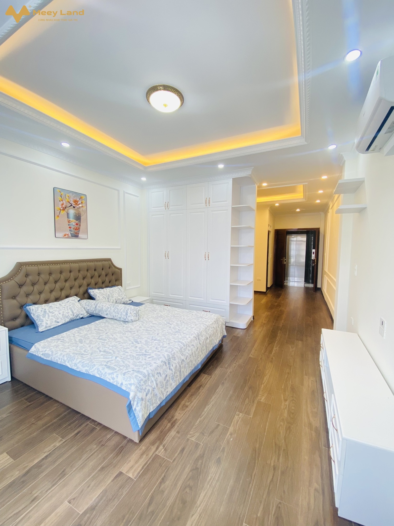 Bán nhà phân lô Văn Khê, Hà Đông, vỉa hè ô tô tránh nhà mới, đẹp, thang máy xịn