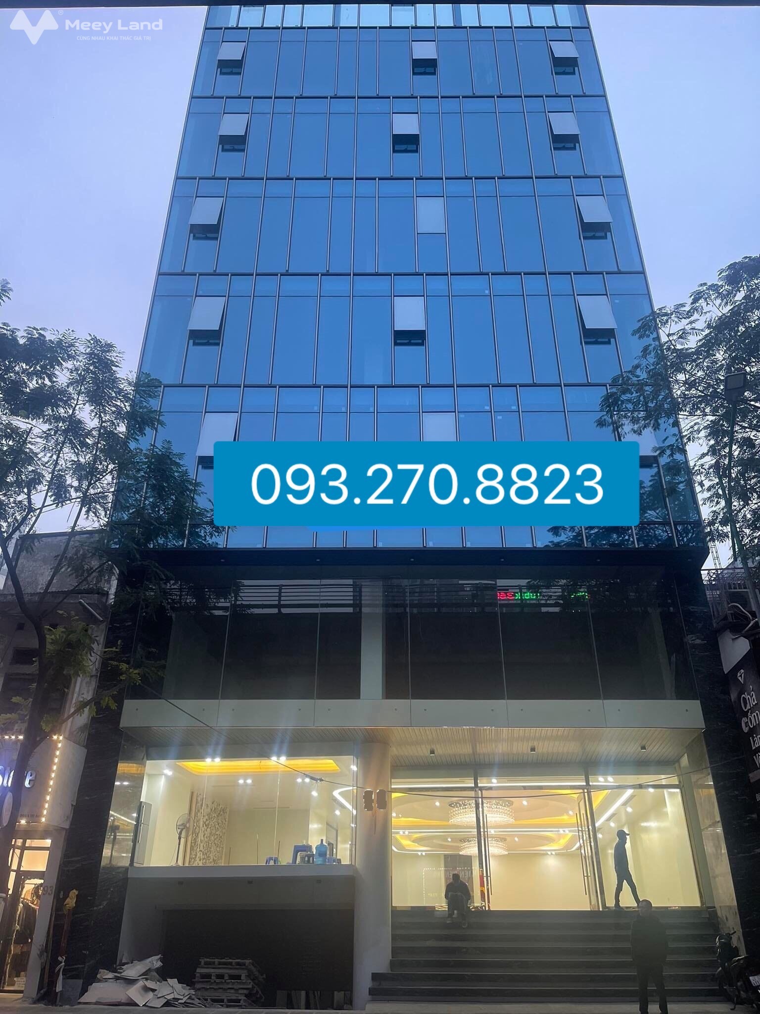 Tòa nhà văn phòng 11 tầng đẳng cấp, mặt phố Xuân Thủy, Cầu Giấy