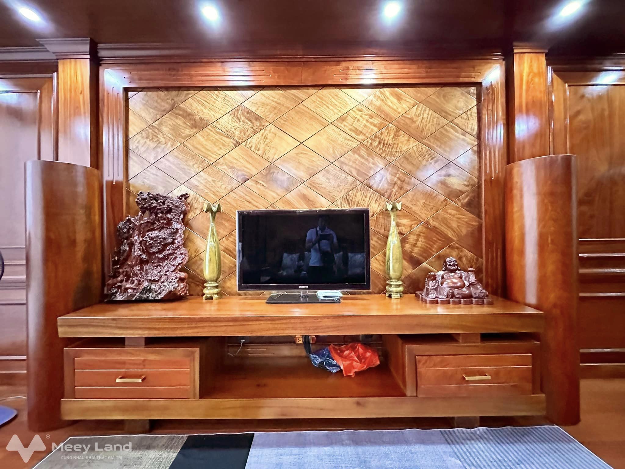 Mặt phố Giáp Nhất, Thanh Xuân, 9 tầng thang máy, vừa ở vừa cho thuê 70 triệu/tháng