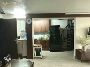 Bán gấp căn hộ chung cư phố Tạ Quang Bửu 70m2, giá 2,45 tỷ