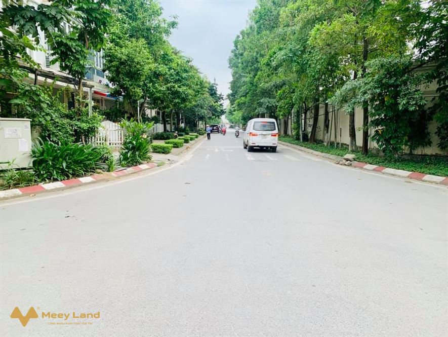 Bán nhà khu đô thị Xuân Phương Viglacera, 110m2, 4 tầng, 3 mặt thoáng, view đẹp nhất giá tốt