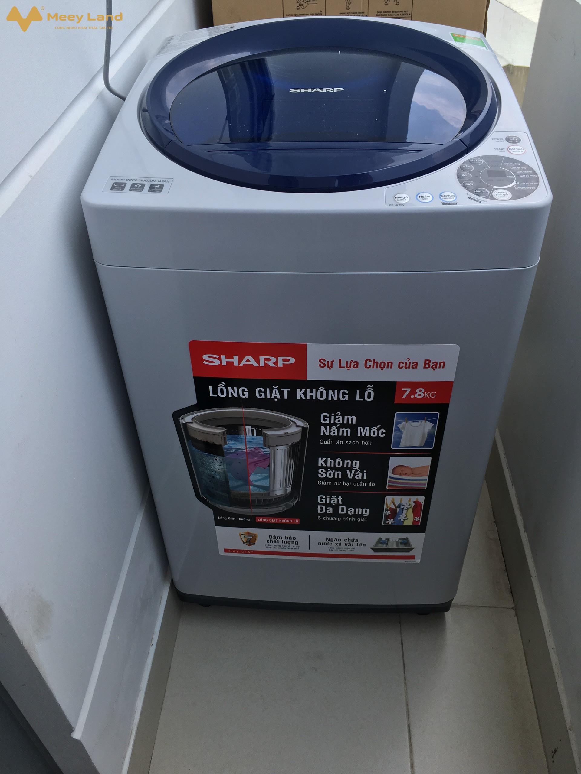 Phòng ban công lớn ngay chợ Tân Quy, Quận 7