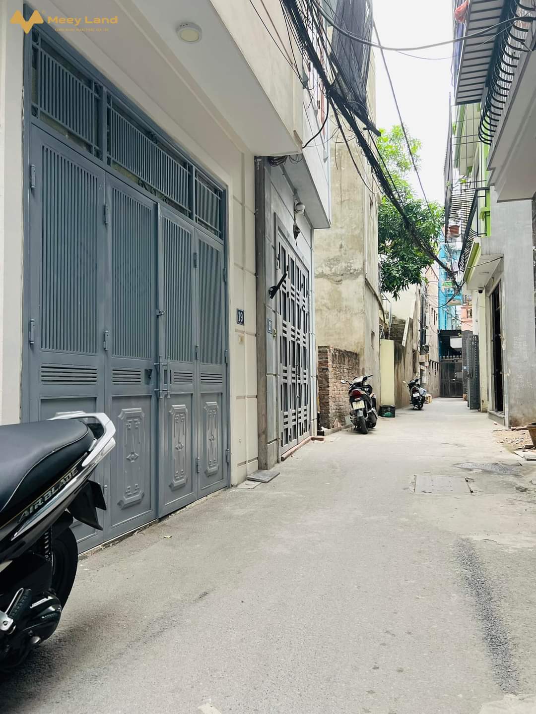 Chính chủ bán nhà Vân Canh 40m2, 4 tầng, 4 phòng ngủ, có nội thất, đi Mỹ Đình 4km