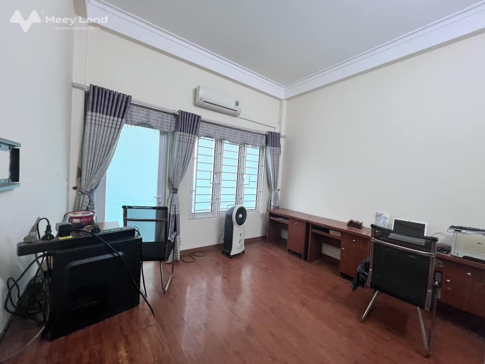 Chính chủ bán nhà phân lô Dương Nội, đường ô tô tránh, giá tốt nhất