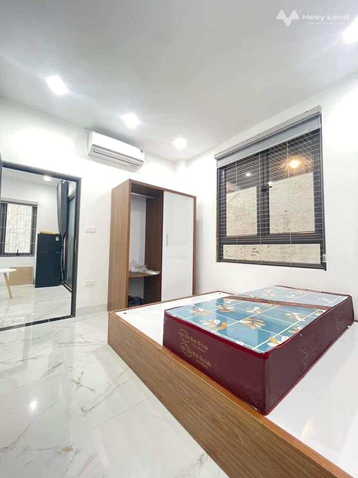 Chung cư mini phố Quan Nhân, gồm 21 phòng khép kín, 3 mặt thoáng, cho thuê 140 triệu/ tháng