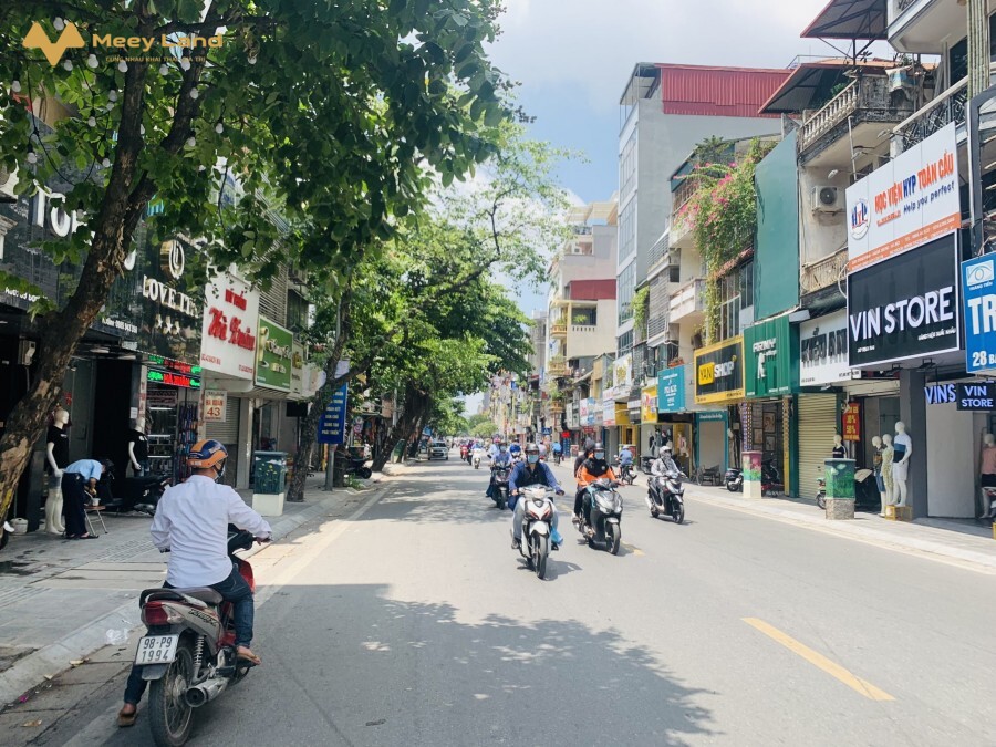 Bán gấp nhà phố Bạch Mai 79m2, mặt tiền 5,1m, giá 5,4 tỷ