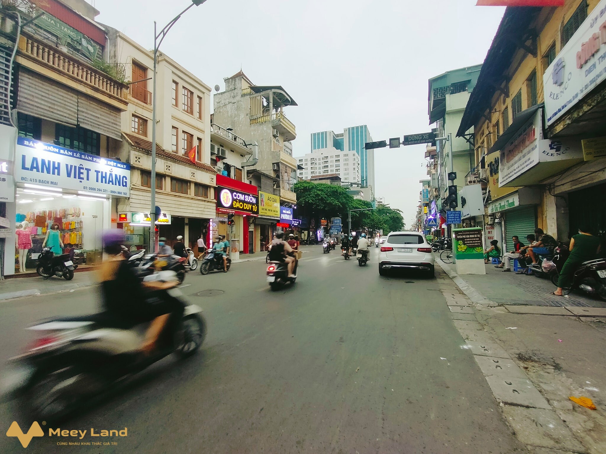 Bán nhà mặt phố Bạch Mai, 8 tầng, 200m2, mặt tiền 7m, 26,5 tỷ