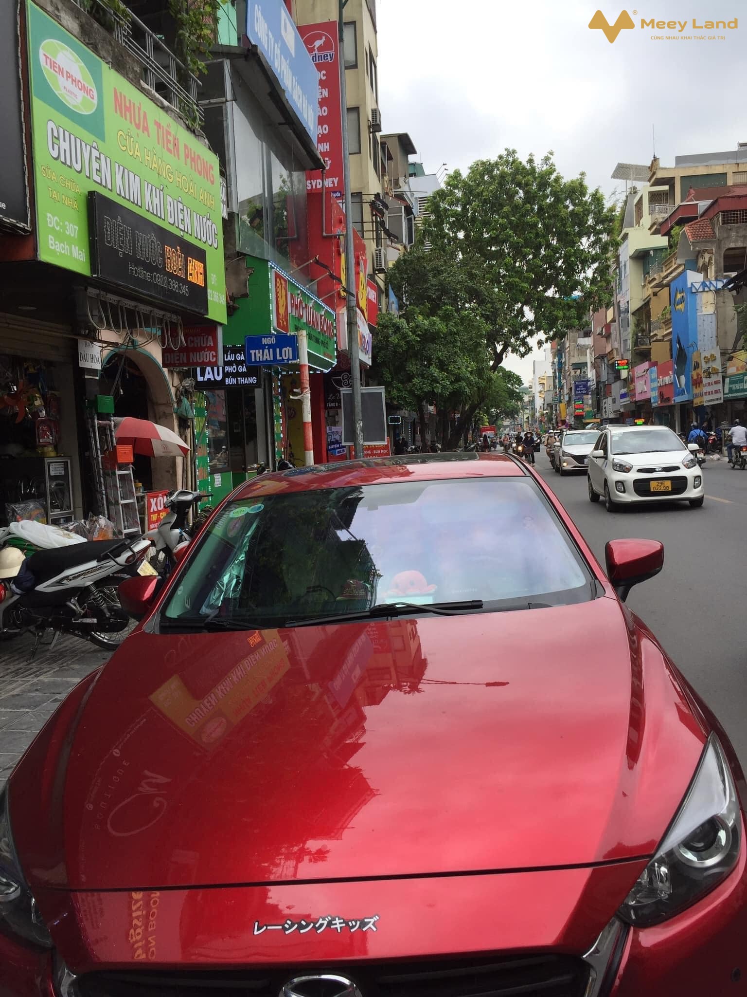 Bán gấp nhà phố Bạch Mai, diện tích 46m2, 3 tầng, mặt tiền 5m, giá 2,3 tỷ