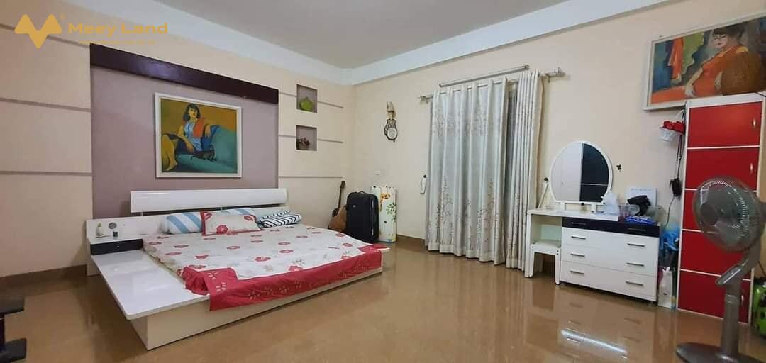 Bán nhà Nguyễn Khang, Cầu Giấy, 90m2 x 5 tầng, ô tô