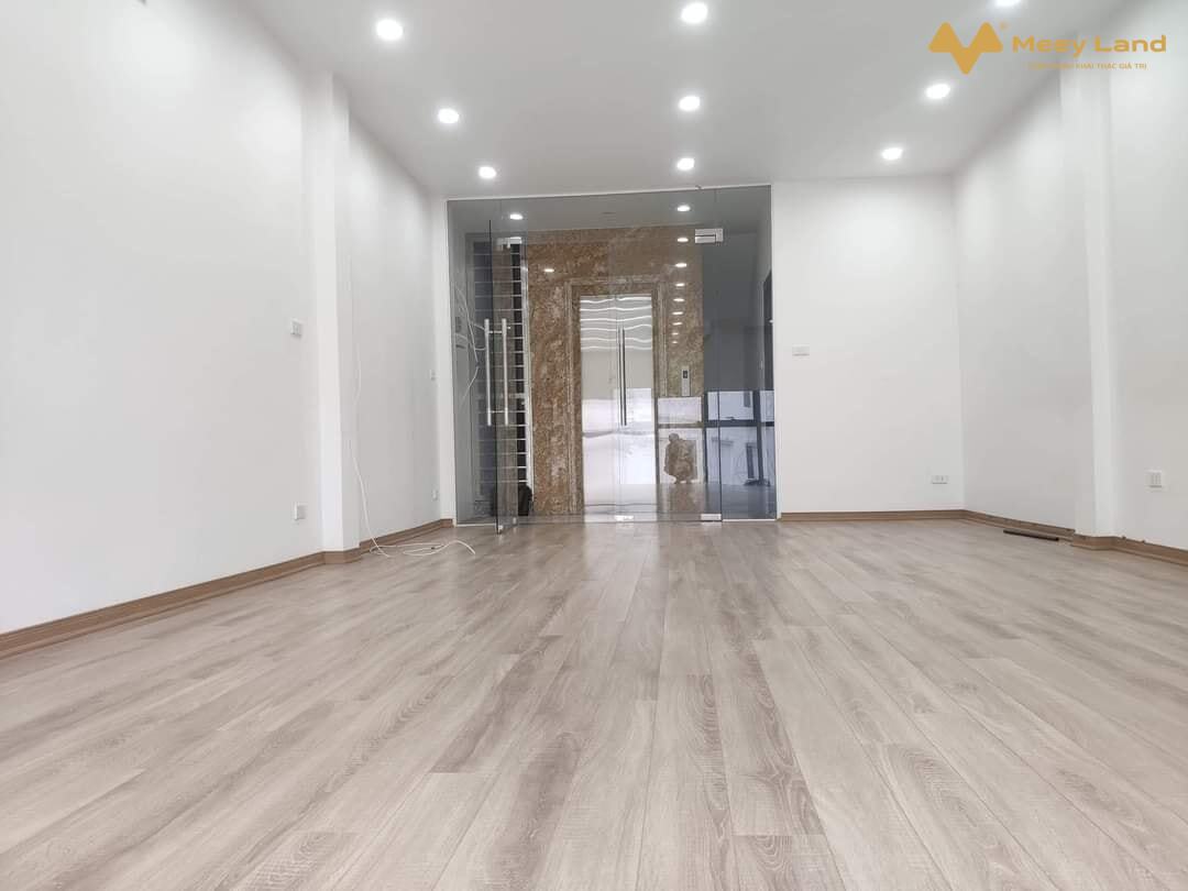 Bán nhà Xuân La, Tây Hồ, 50m x 6T, thang máy, ô tô