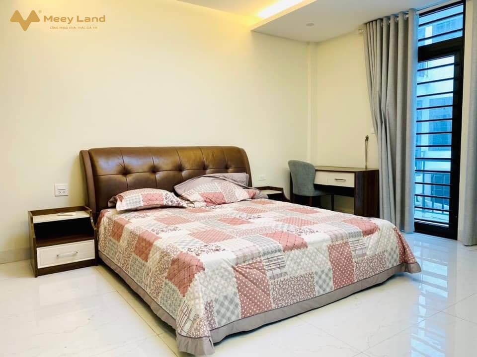 Bán nhà mặt phố Xuân La, Tây Hồ, 120m2 x 6 tầng