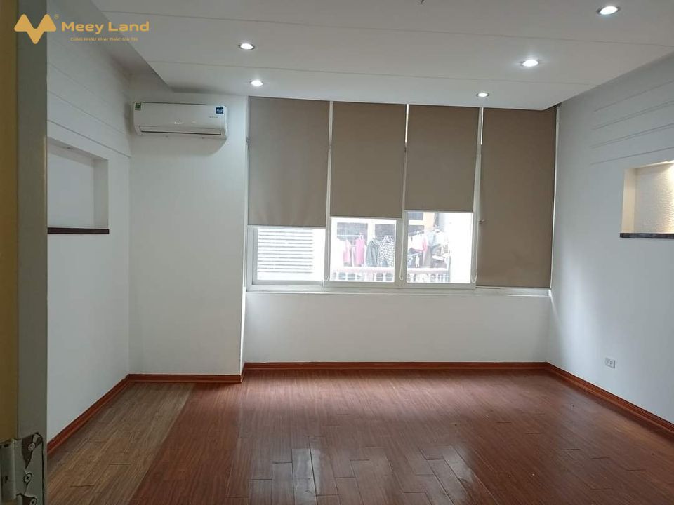 Bán nhà Nguyễn Văn Huyên, Cầu Giấy, 68m2 x 6 tầng, ô tô