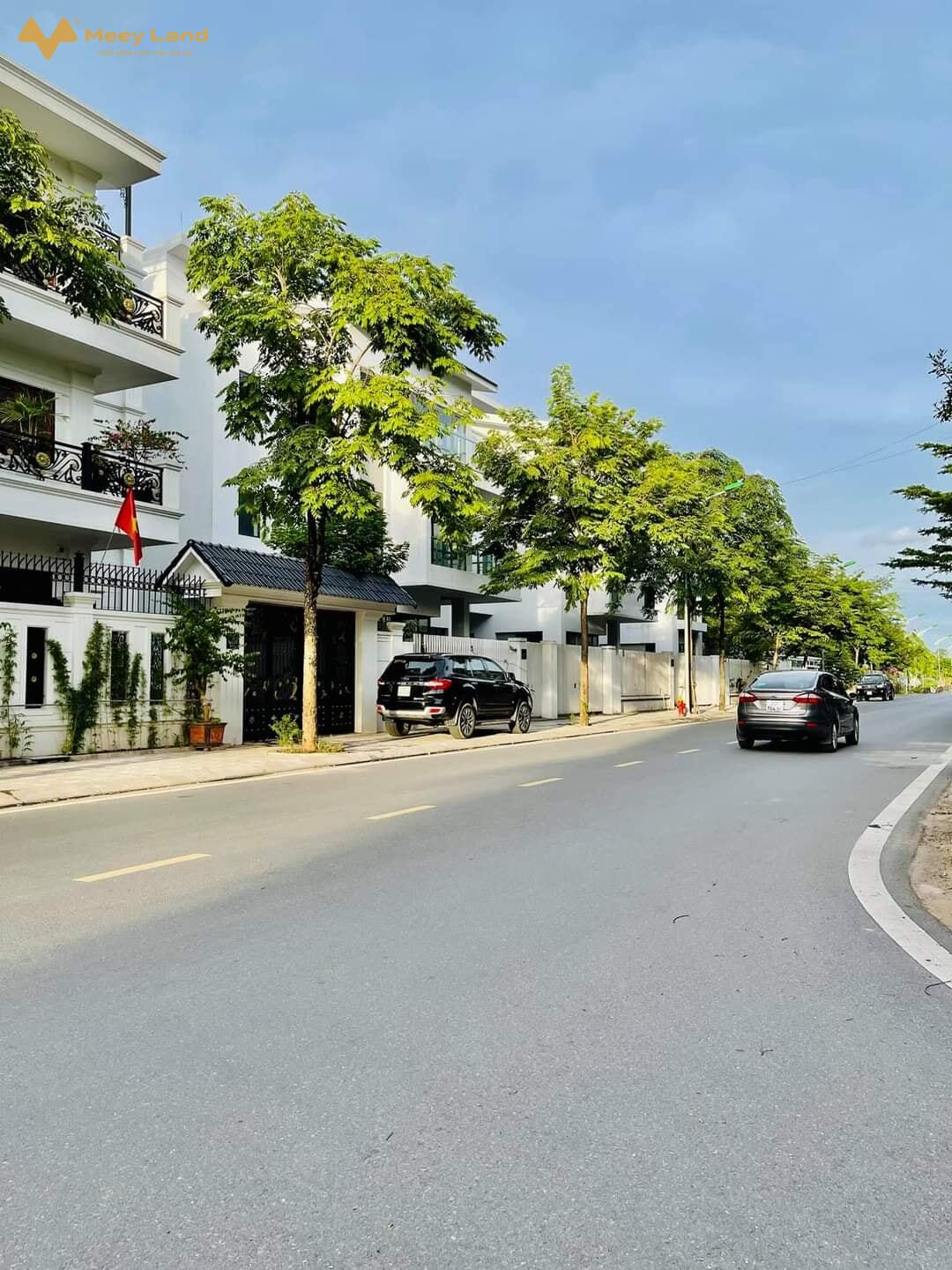 Bán biệt thự Nguyễn Cơ Thạch, Nam Từ Liêm, 164m2 x 4 tầng
