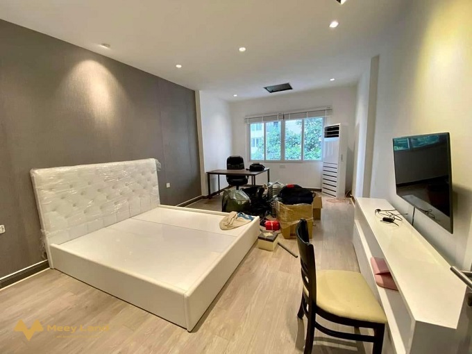 Bán nhà hẻm xe hơi kinh doanh Phan Huy Ích, phường 15, Tân Bình, 82m2, 3 tầng