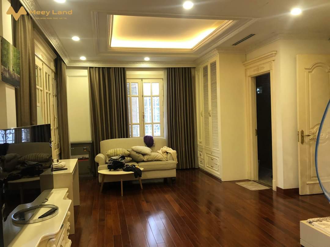 Biệt thự Đốc Ngữ, Ba Đình, 3 thoáng, 114m x 5 tầng