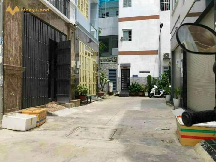 Cần bán gấp nhà, Nguyễn Xiển quận 9, hẻm ô tô 5m, 2 tầng lầu 90m2, giá 3,9 tỷ