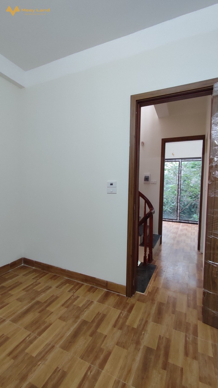 Nhà 4 tầng, giá 2,2 tỷ gần bến xe Yên Nghĩa, Hà Đông